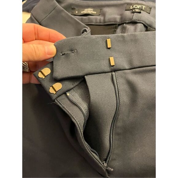 Loft High Waist Curvy Dark Gray Pants. Size 4 - Picture 4 of 8